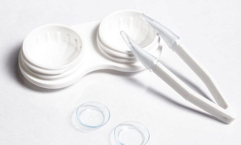 Are Daily Contact Lenses Better Than Monthly Ones? Pros & Cons Explained