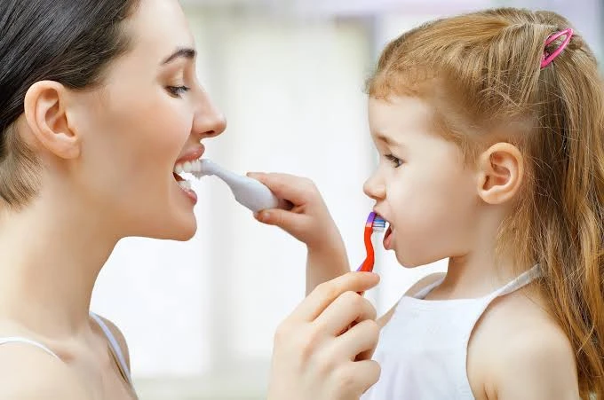 How to Build Healthy Dental Habits From an Early Age