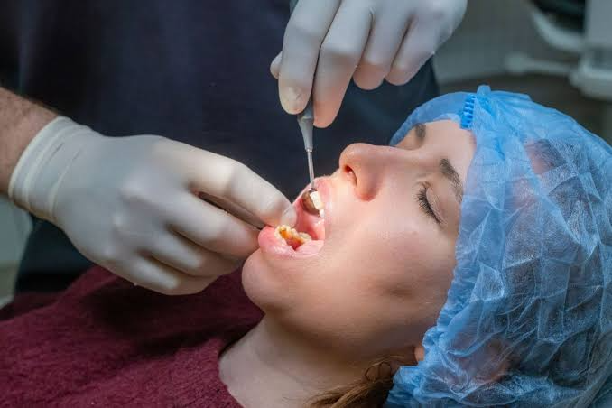 Handling Unexpected Dental Emergencies Quickly